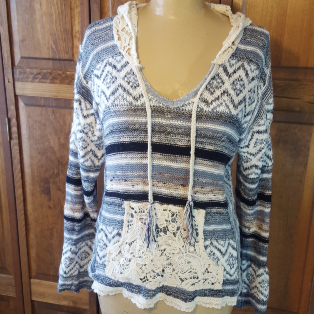 American Rag Hooded Crochet Lace Sweater Sz M